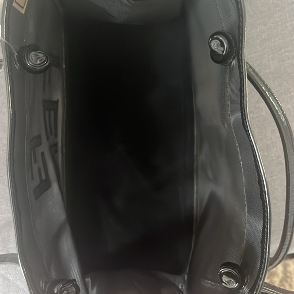 Fendi Mesh Tote - Picture 4 of 9